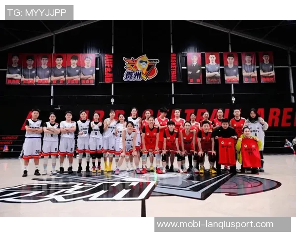 贵州贵阳奥弗历史性夺冠荣膺贵阳赛区收官战冠军荣耀时刻