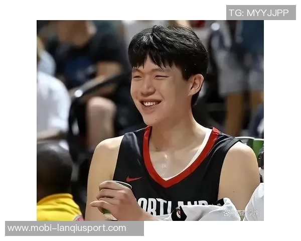 开拓者媒体人杨瀚森直言球队前景堪忧克罗宁的眼光令人失望 开拓者媒体人杨瀚森直言球队前景堪忧克罗宁的眼光令人失望